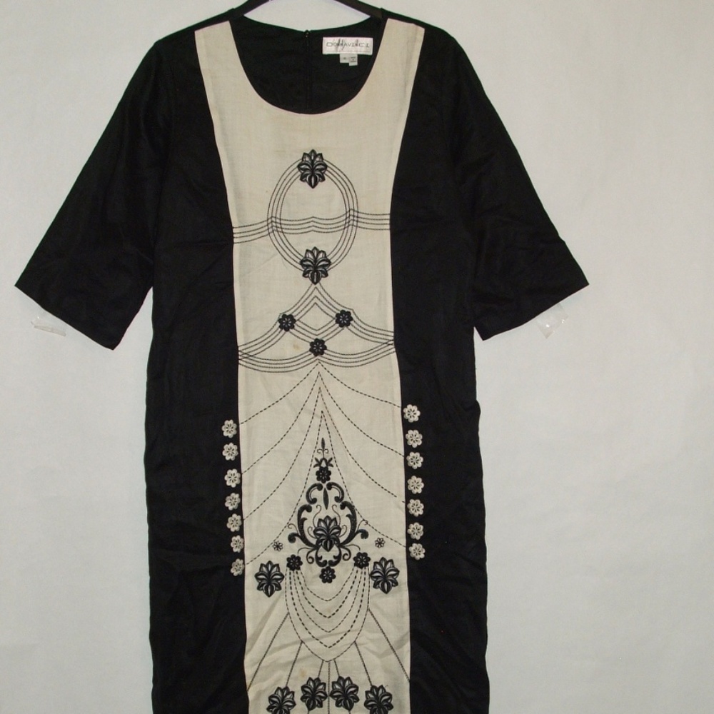 Donna Avinci Women Embellished Dress EUC